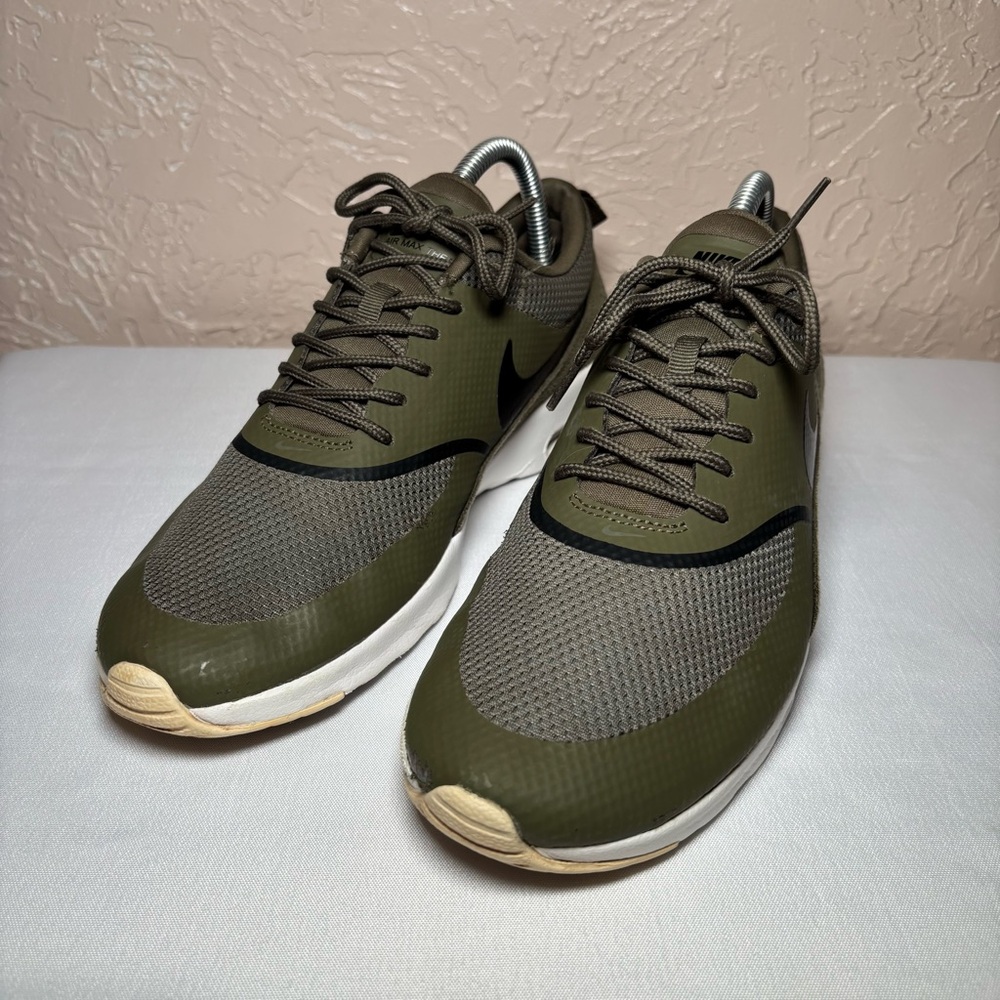 Nike Air Max Thea Olive Green Black Athletic Running Shoes 599409-202 Women 9.5